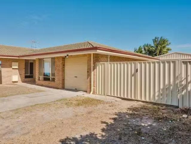 House for rent in Waikiki, Western Australia