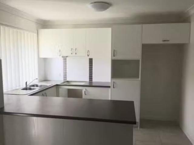 House for rent in Como, Western Australia