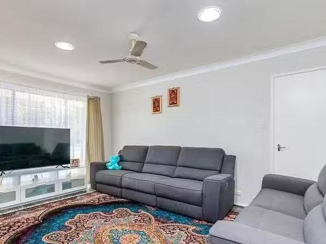 House for rent in Beechboro, Western Australia