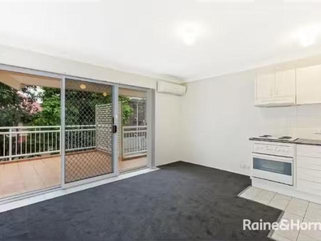 Apartment for rent in Toombul, Queensland