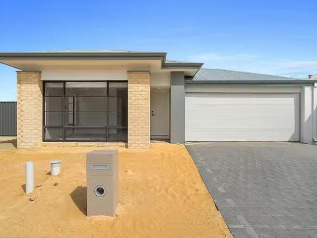 House for rent in Parklands, Western Australia