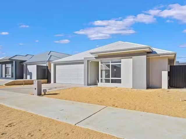 House for rent in Parklands, Western Australia