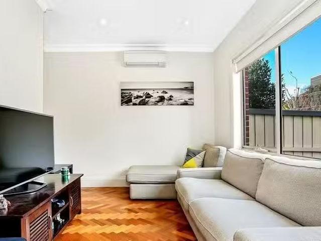 House for rent in Ascot Vale, Victoria