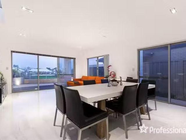 House for rent in Spearwood, Western Australia