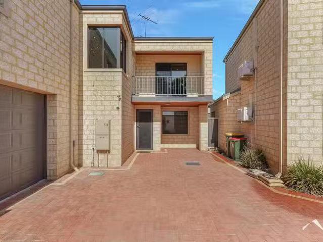 House for rent in Stirling, Western Australia