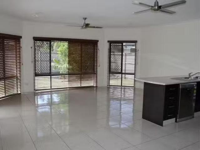 House for rent in Kewarra Beach, Queensland