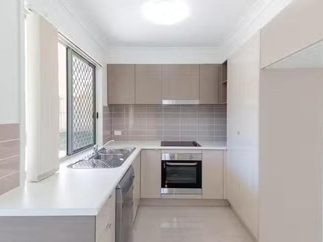 House for rent in Carlisle, Western Australia