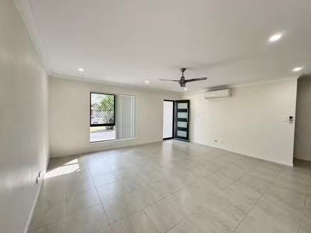 Apartment for rent in Bowen, Queensland