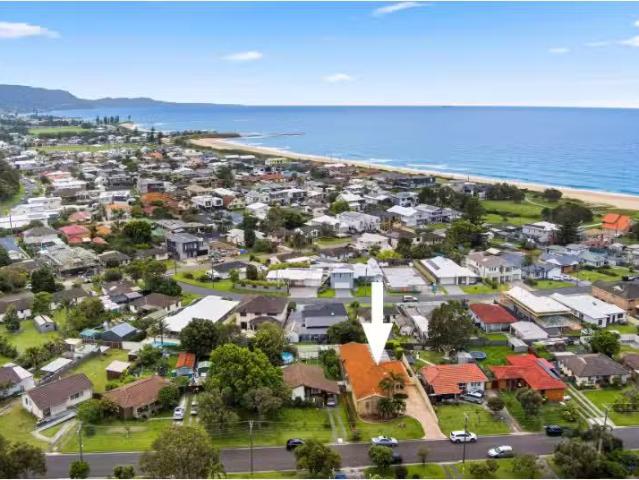 House for rent in Wollongong West, New South Wales