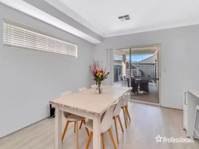 House for rent in Piara Waters, Western Australia