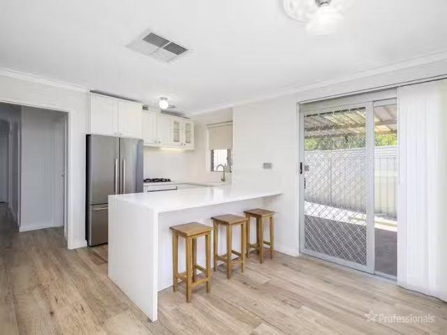 House for rent in Kallaroo, Western Australia