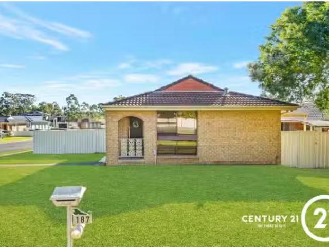 House for rent in Abbotsbury, New South Wales