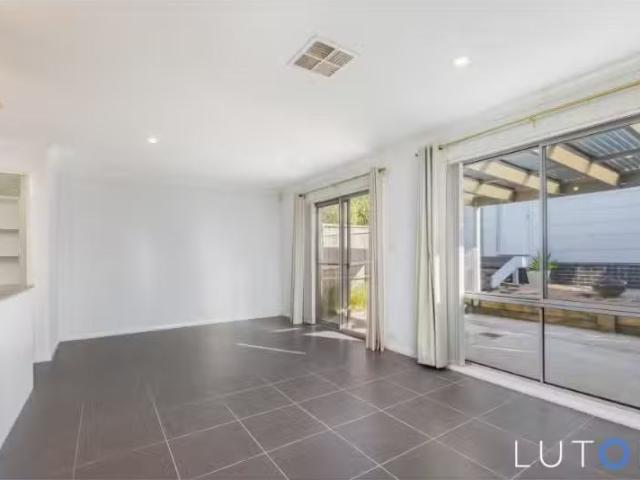 House for rent in Casey, Australian Capital Territory