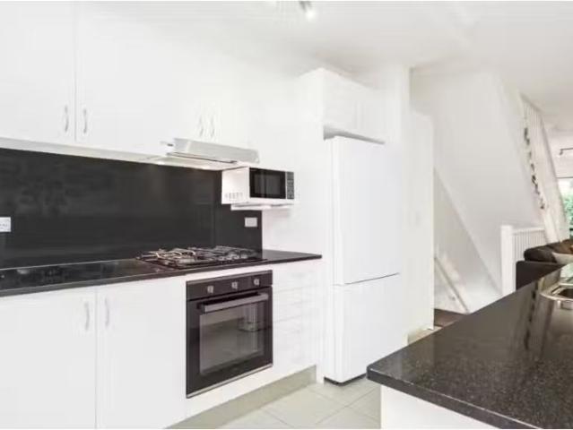 Condo for rent in Sydney, New South Wales