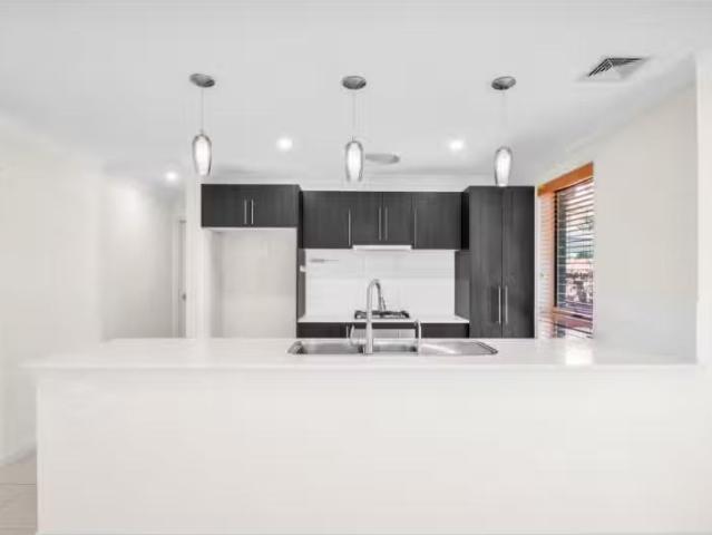 Condo for rent in Sydney, New South Wales