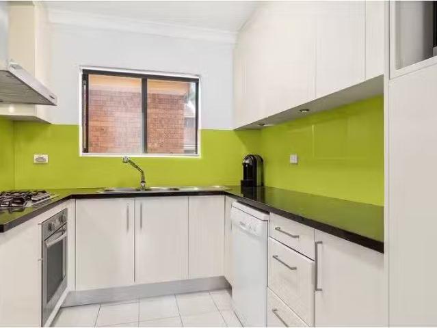 Condo for rent in Sydney, New South Wales