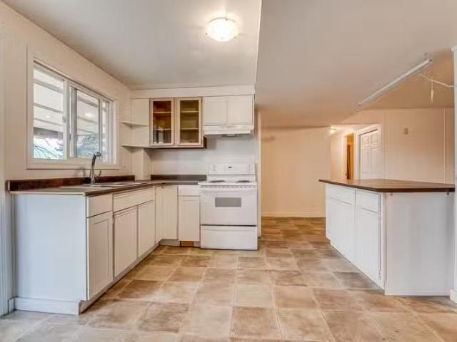 Condo for rent in Lumby, British Columbia