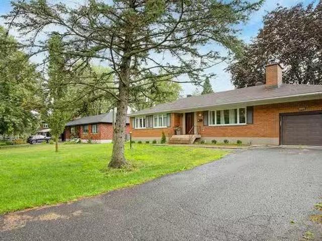 House for rent in Saint-bruno, Quebec