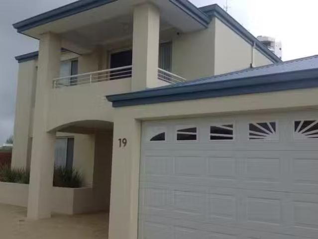 House for rent in Parklands, Western Australia