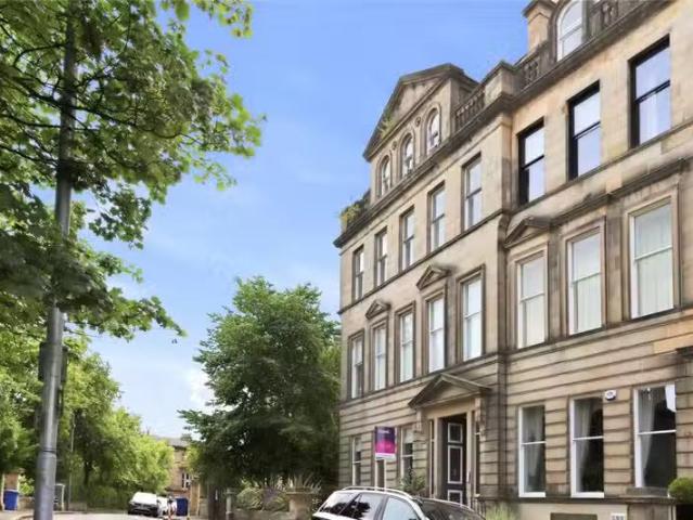 Apartment for rent in Dowanhill, Scotland