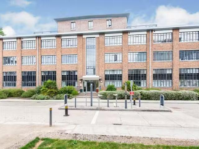 Apartment for rent in Cove, Rushmoor