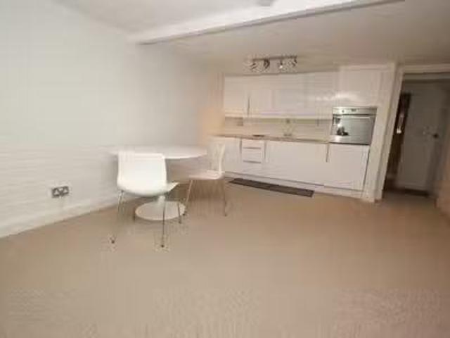 Apartment for rent in Tyndall's Park, Feckenham