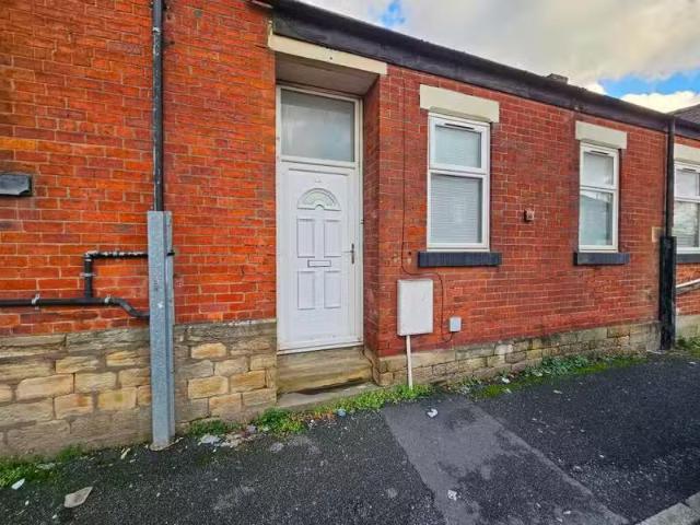 House for rent in Chesham, Bury