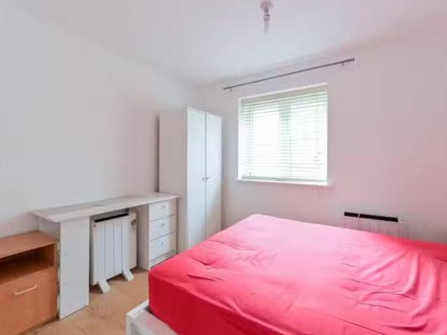 House for rent in Beckton, Greater London