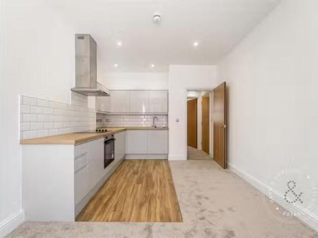 House for rent in Falcon Lodge, Wales
