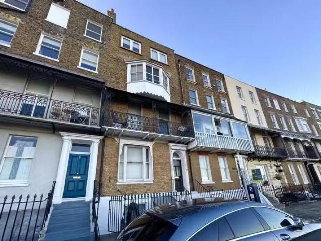 House for rent in East Cliff, Acol