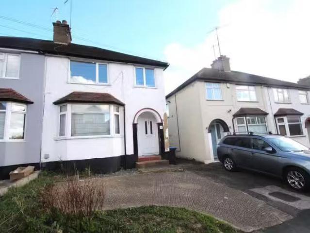 House for rent in Pouchen End, Hertfordshire