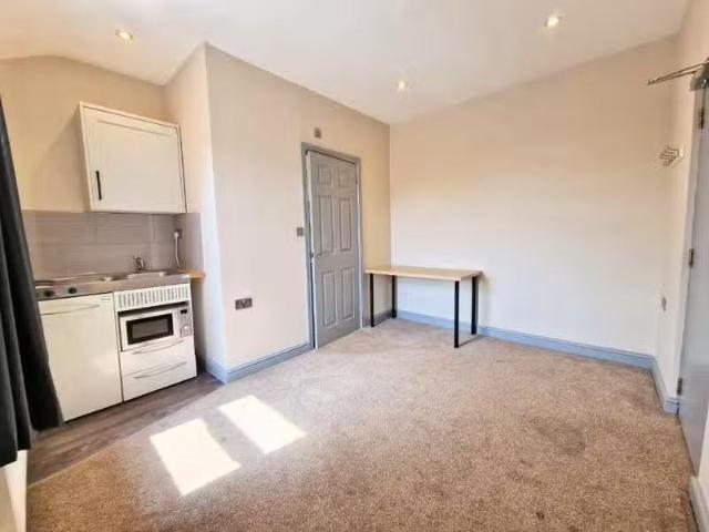 House for rent in Turves Green, West Midlands