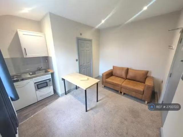 House for rent in Turves Green, West Midlands