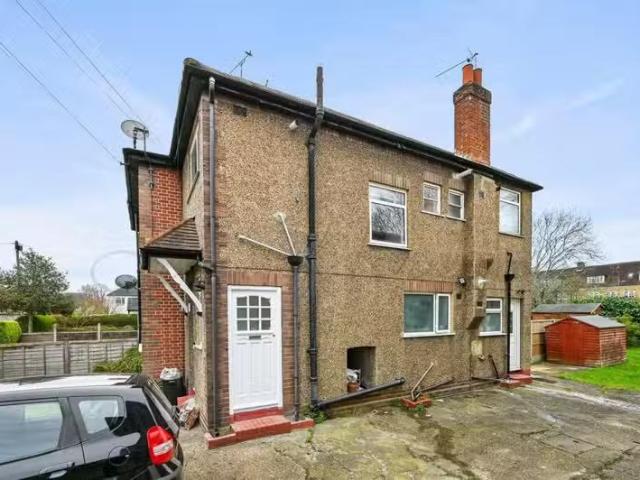 House for rent in Hatch End, Greater London