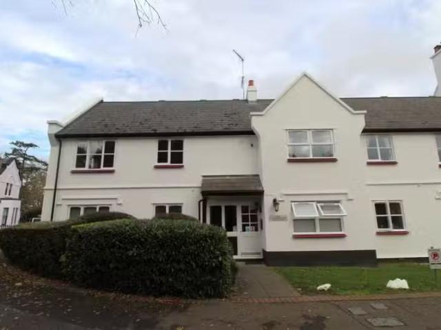 House for rent in Navestock Side, Essex