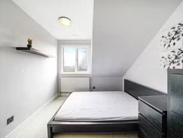 Apartment for rent in London Borough of Lewisham, Greater London