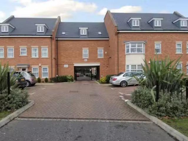 Apartment for rent in Ruislip, Greater London