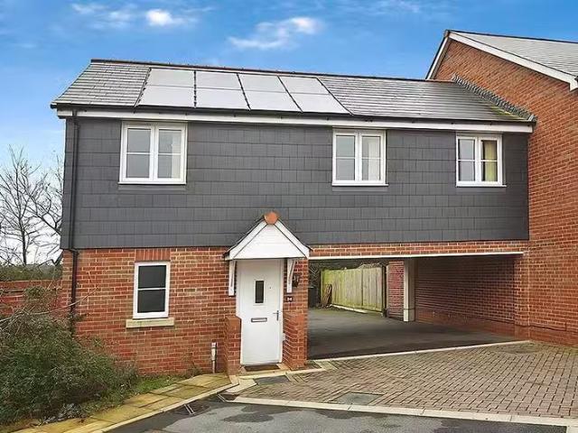 House for rent in Sandown Park, Kent