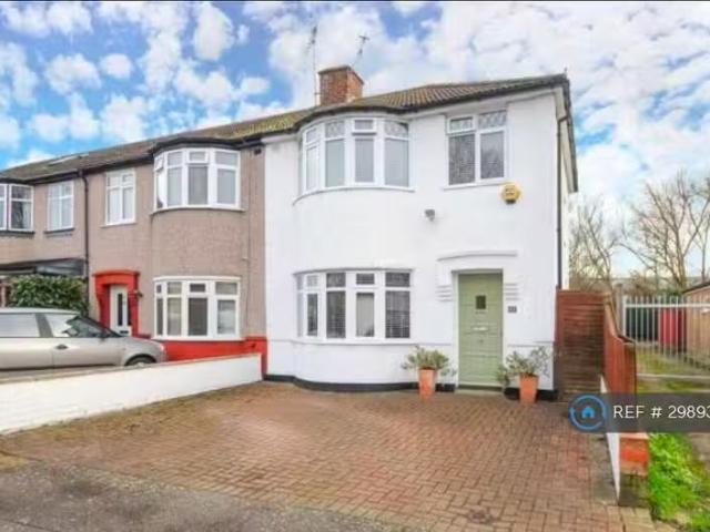 House for rent in Ruislip, Greater London