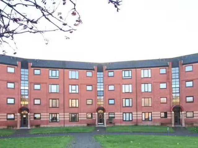 House for rent in Petershill, Springburn