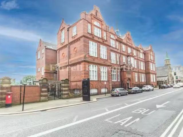 House for rent in The Haulgh, Lee Bank