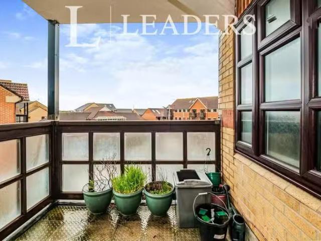 House for rent in Fishersgate, West Sussex