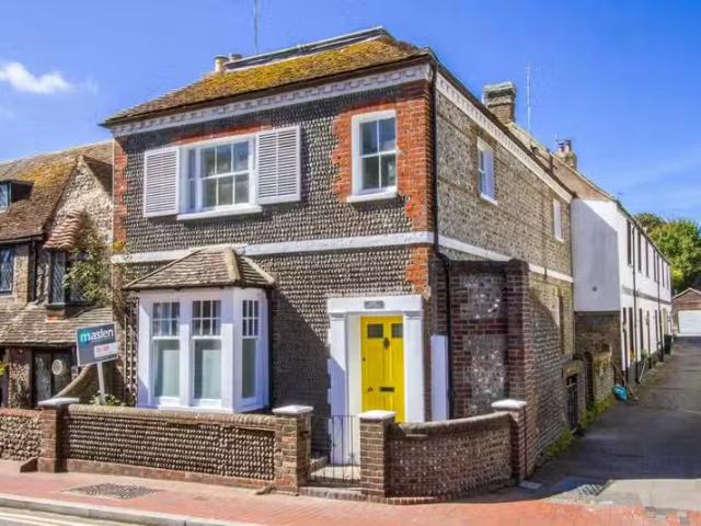 House for rent in Abbeyhill, City of Edinburgh