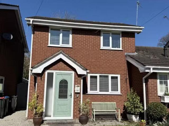 House for rent in Cheshire