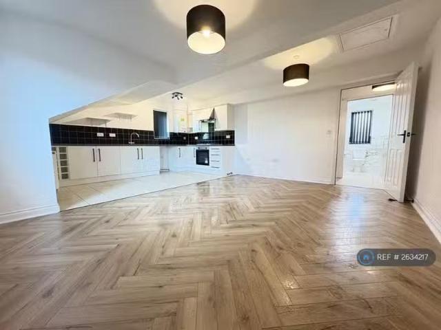 House for rent in Birkenhead, Wirral