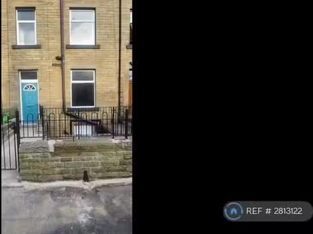 House for rent in Halifax, West Yorkshire