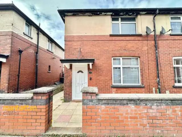House for rent in Lee Bank, Greater Manchester