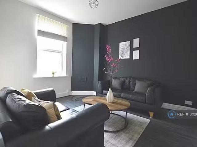 House for rent in Old Bramhope, Leeds