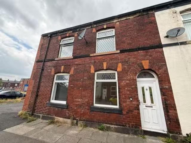 House for rent in Chesham, Bury