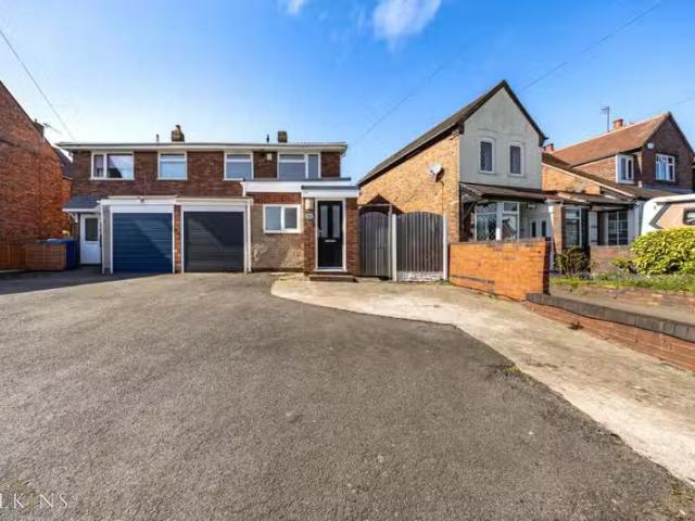 House for rent in Kettlebrook, Staffordshire